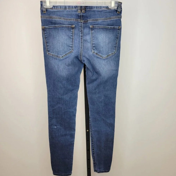 JOLT Distressed Jeans - Picture 3 of 5